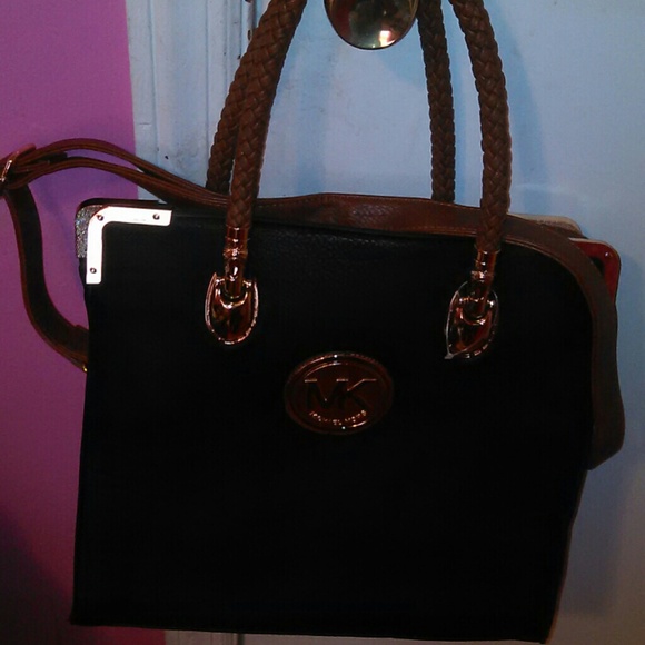 Michael Kors Purse - Picture 2 of 2