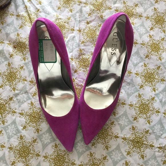 💜Purple guess shoes!💜