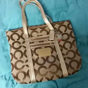 Coach poppy tote