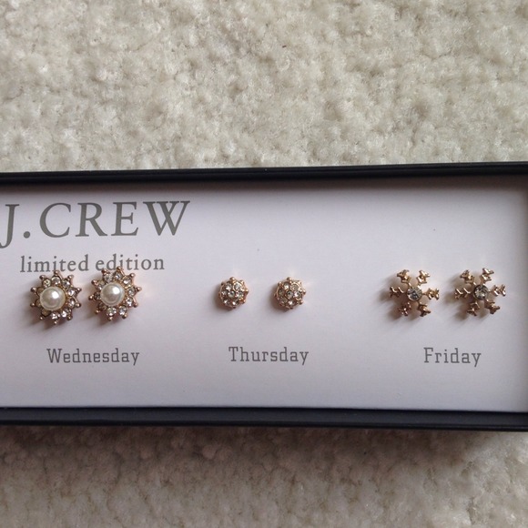 Back in stock NIB J crew limited edition earrings! - Picture 3 of 4