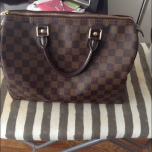 SOLD: Louis Vuitton Speedy 30 in Damier Ebene