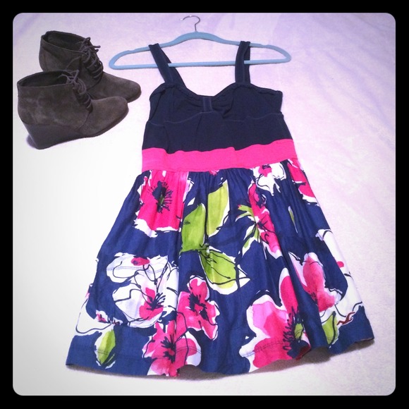 💐Hollister Dress💐