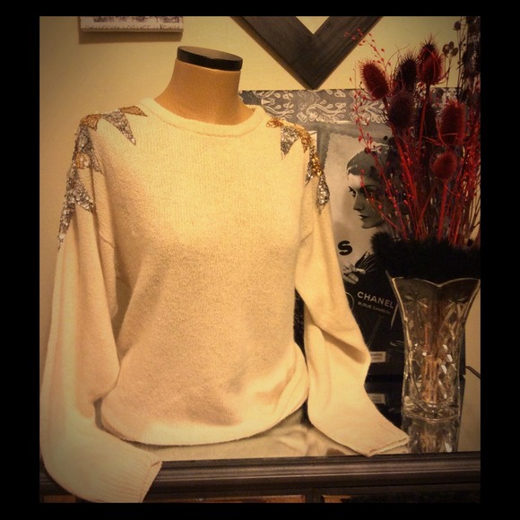 Vintage Nilani sweater