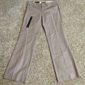 Banana Republic NWT khaki trousers