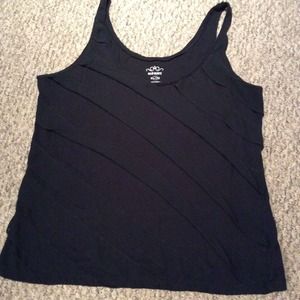 Old Navy ruffled tank