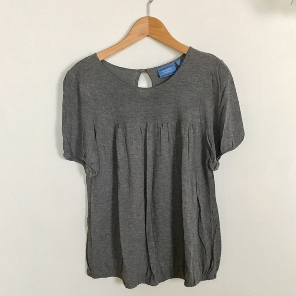 Simply Vera Heather Gray Swing Top