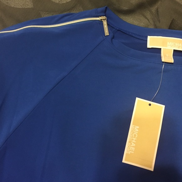 Bright blue Michael kors blouse - Picture 2 of 3