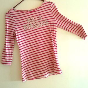 Old navy boat neck 3/4 sleeve HELLO GORGEOUS shirt