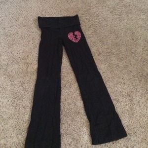 Vs pink yoga pants