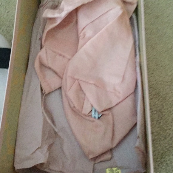 Miu Miu patent leather ballet flats. - Picture 3 of 4