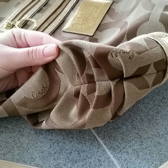 Coach bundle - Picture 2 of 4