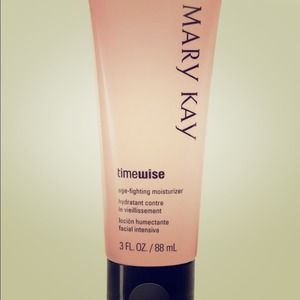 Set of Moisturizers for Combination skin