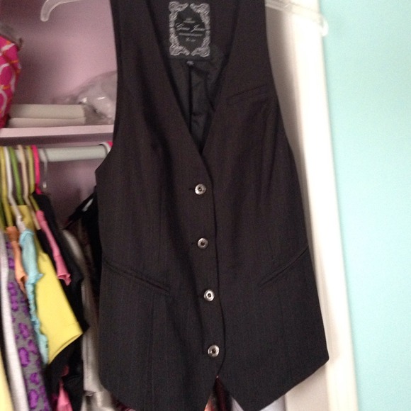 GUESS VEST - Picture 1 of 3