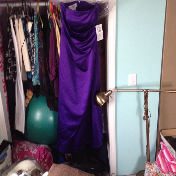 DAVIDS BRIDAL EVENING GOWN