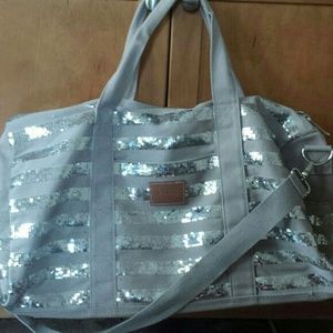 Victoria secrets duffel
