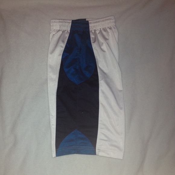 Air Jordan gym shorts - Picture 2 of 3