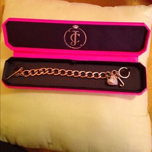 JUICY COUTURE BRACELET ✨