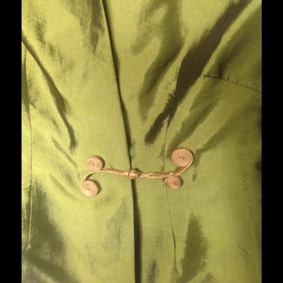 🎉Beautiful Olive Jacket - Cold Weather -HP🎉 - Picture 4 of 4
