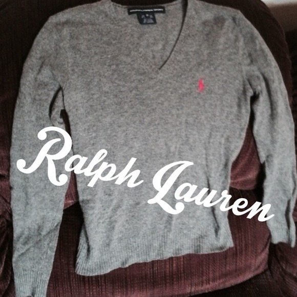 🎉HP🎉Ralph Lauren Sport V-Neck Sweater - Picture 2 of 4