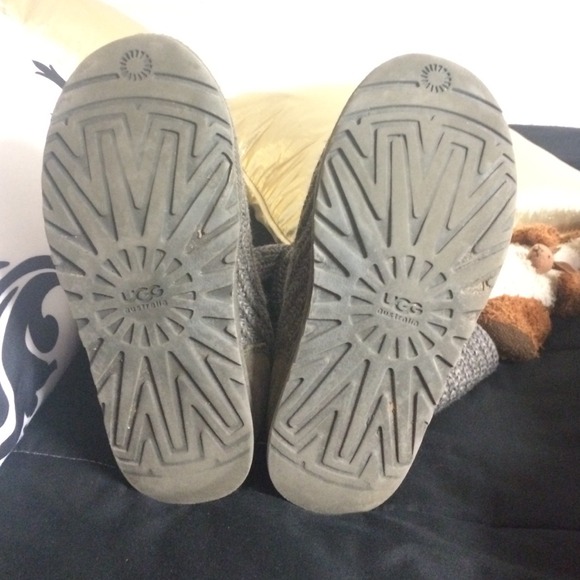 Grey cardy uggs - Picture 4 of 4