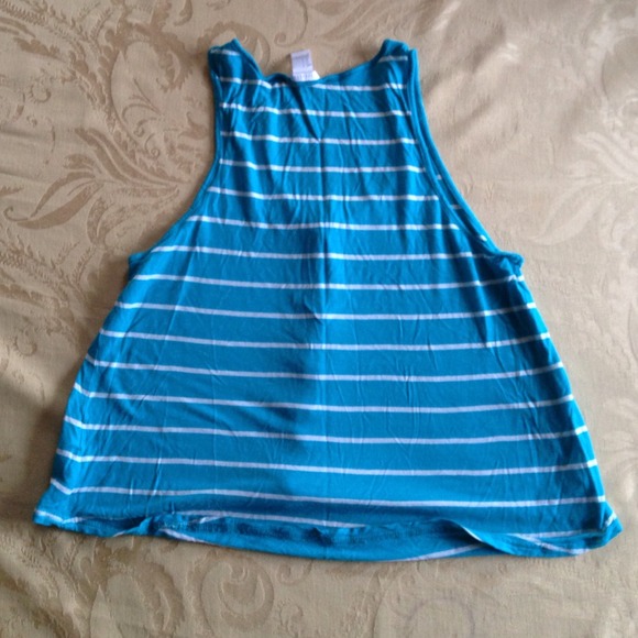 F21 Tanktop - Picture 2 of 2