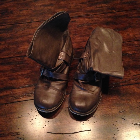 Brown boots
