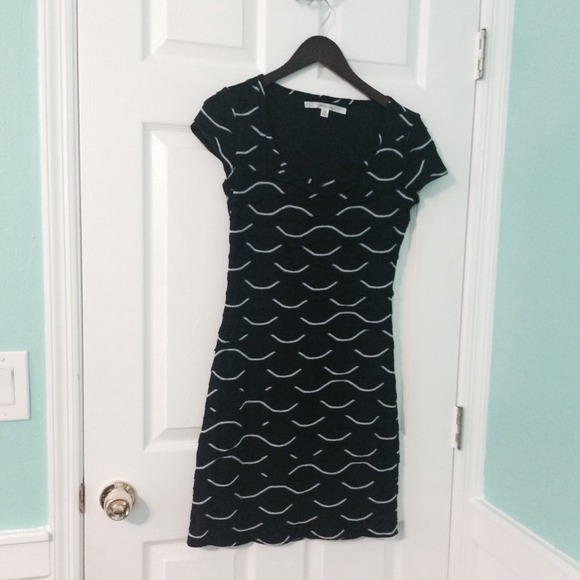 Studio M navy scalloped dress - Picture 1 of 3