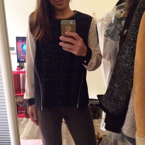 [BUNDLED] HP 🎉 Side zip top - Picture 2 of 4