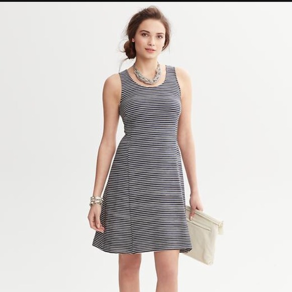Banana Republic striped fit and flare dress - Picture 1 of 4
