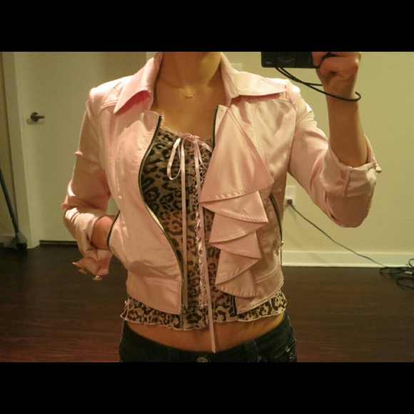 Pink leopard see through top. Xs - Picture 1 of 3