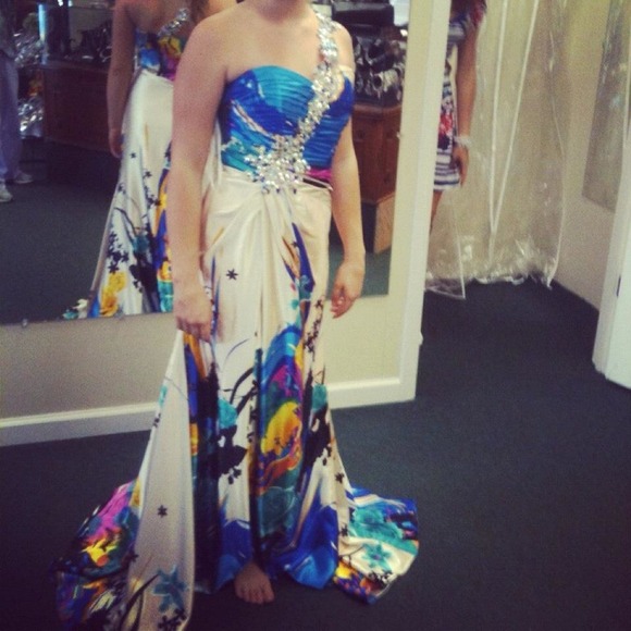Prom dress