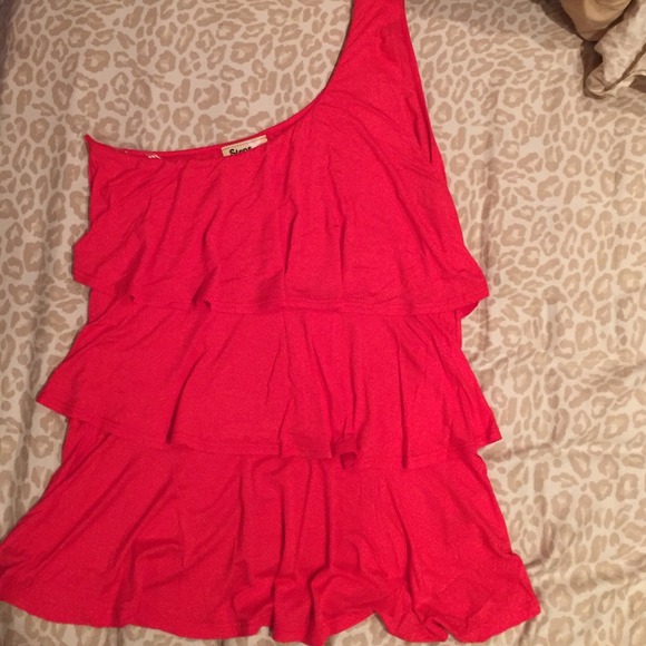 One-shoulder tank top