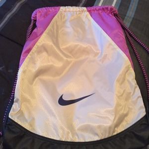 Nike light "backpack" gym bag