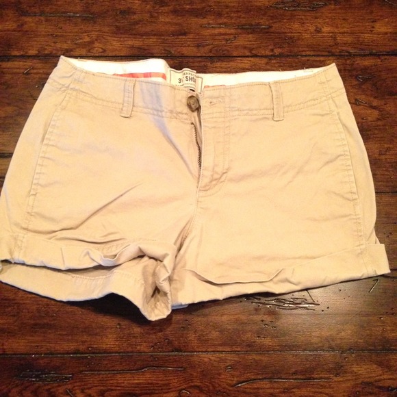Khaki shorts