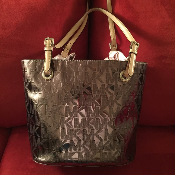 Michael Kors Metallic Tote ❗️RESERVED ❗️