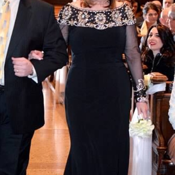 MUST HAVE: Terani Evening Gown - Picture 3 of 4