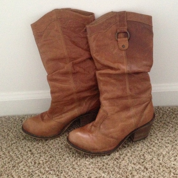 Steve Madden slouchy cowgirl style boots