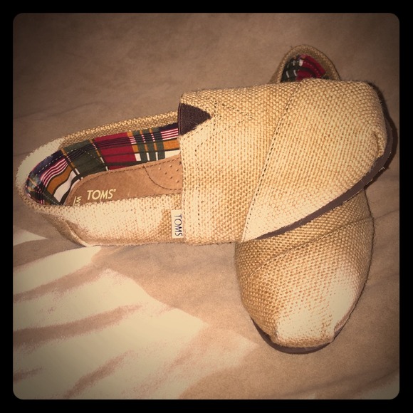TOMS burlap classics