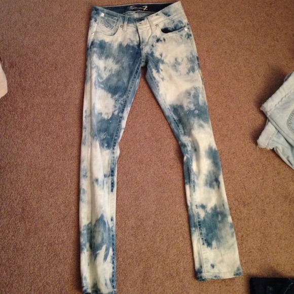 Seven7 Jeans