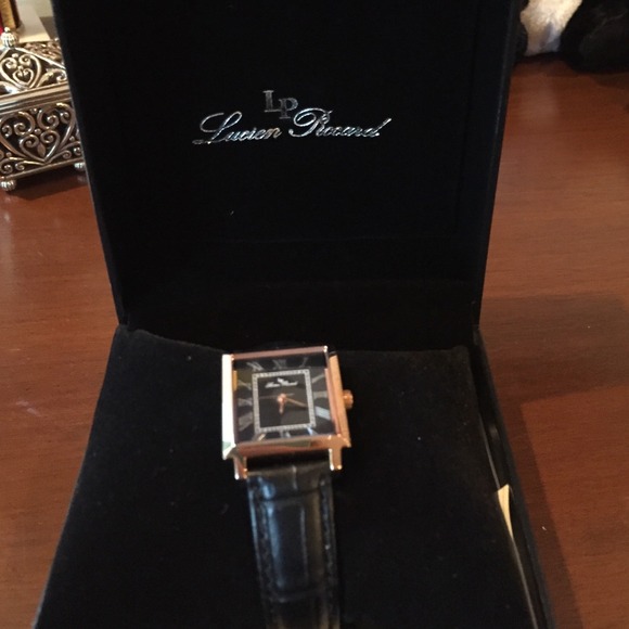 Lucien Riccard watch