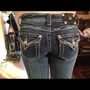 Size 26 Miss Me jeans ✨🌟