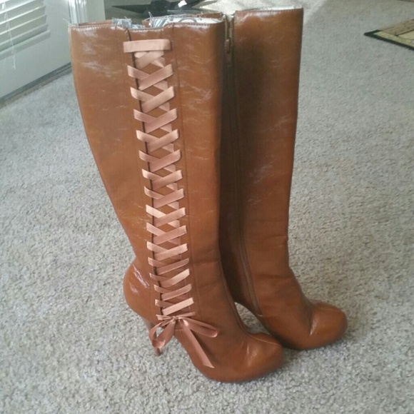 Brown boots