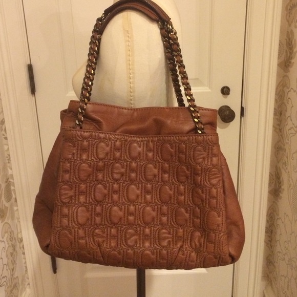 Carolina Herrera bag.