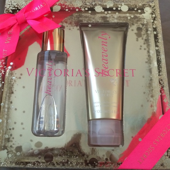 Victoria's Secret heavenly mist and lotion