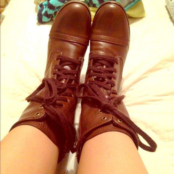 Combat boots 💖🎀