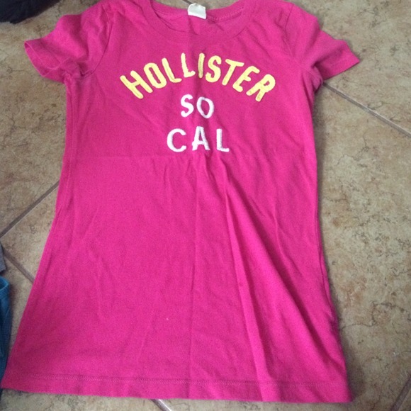 Hot pink hollister shirt - Picture 1 of 1