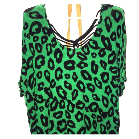 Green leopard print plus size sweater top