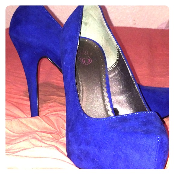 Torrid Blue Suede high heels (4"or higher) size 9