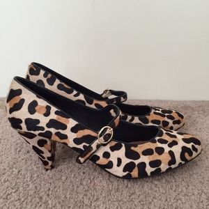 Topshop Jubilee Leopard Suede Mary Jane Heels