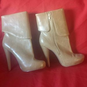 Michael Antonio boties never worn to high for me